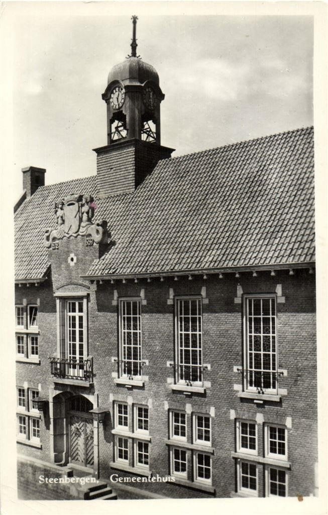 Steenbergen, Gemeentehuis - 1962 gelopen, Verzamelen, Ophalen of Verzenden, 1960 tot 1980, Gelopen, Noord-Brabant