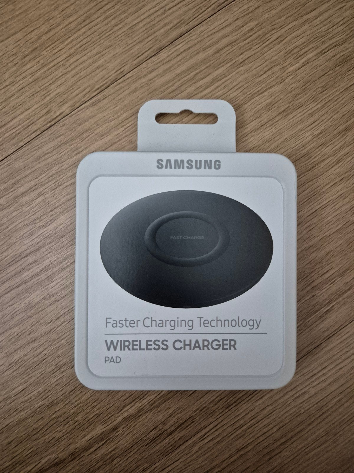 NIEUW: Samsung Fast Charge Draadloze Oplader Pad, Samsung, Draadloze oplader, Nieuw, Universeel