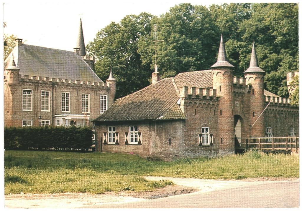 993156 Sint Oedenrode 693  Kasteel Henksenhage Kasteellaan
