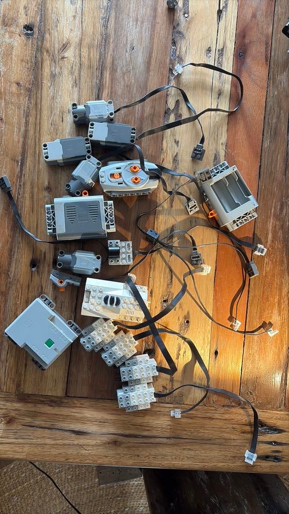 LEGO Motors, Hobby en Vrije tijd, Elektronica-componenten, Ophalen of Verzenden, Zo goed als nieuw