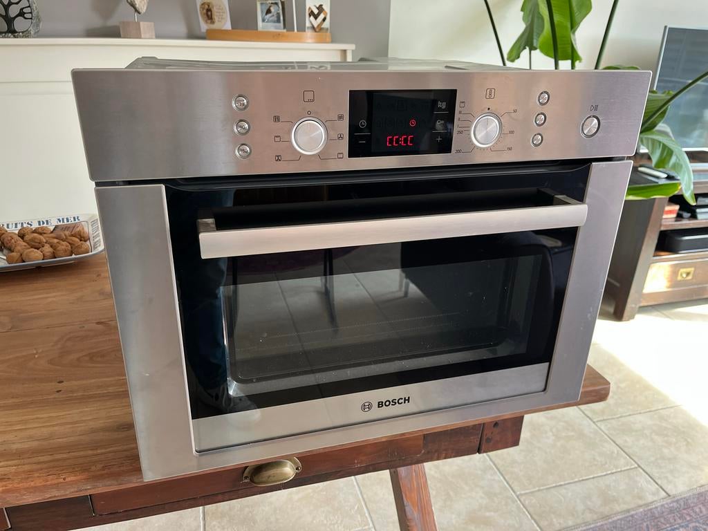 Bosch Inbouw combi magnetron met oven met grill, 45 tot 60 cm, Ophalen of Verzenden, Zo goed als nieuw, Oven met grill