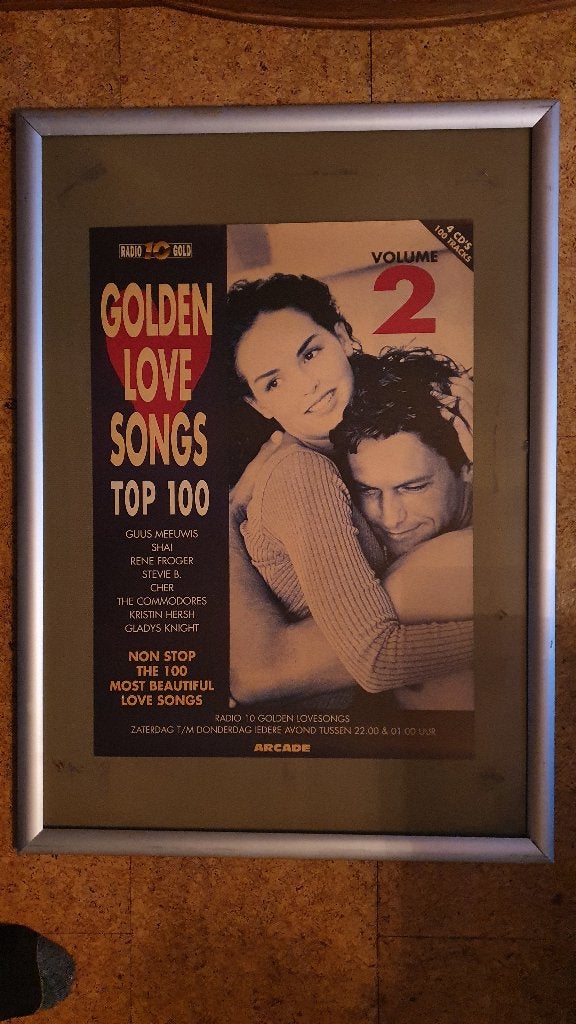 Poster  'Golden love songs top 100 Radio 10 Gold  64 x 46 cm, Verzamelen, Rechthoekig Staand, Deurposter of groter, Ophalen of Verzenden