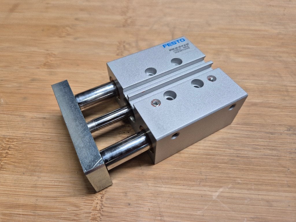FESTO Geleidingscilinder DFM-16-25-P-A-GF Nieuwstaat, Ophalen of Verzenden, Nieuw