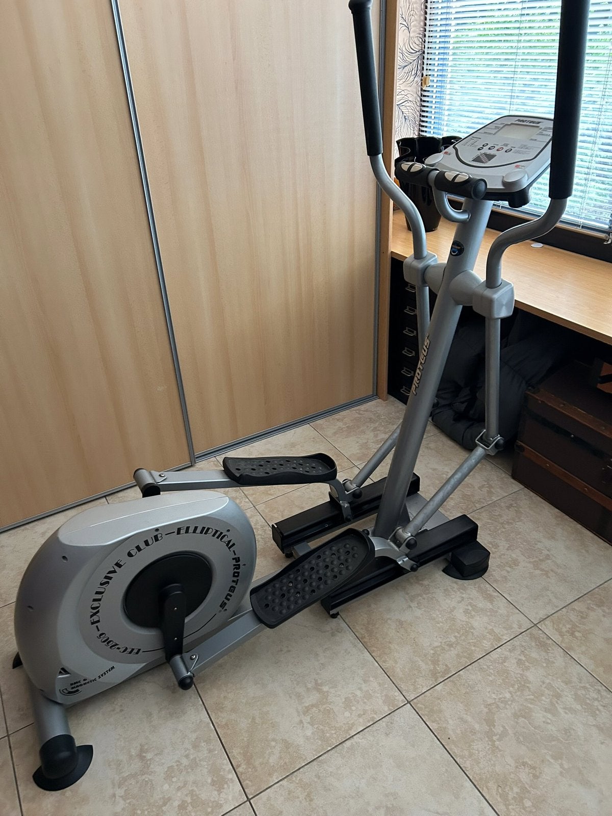 Crosstrainer, Sport en Fitness, Ophalen, Gebruikt, Armen, Crosstrainer