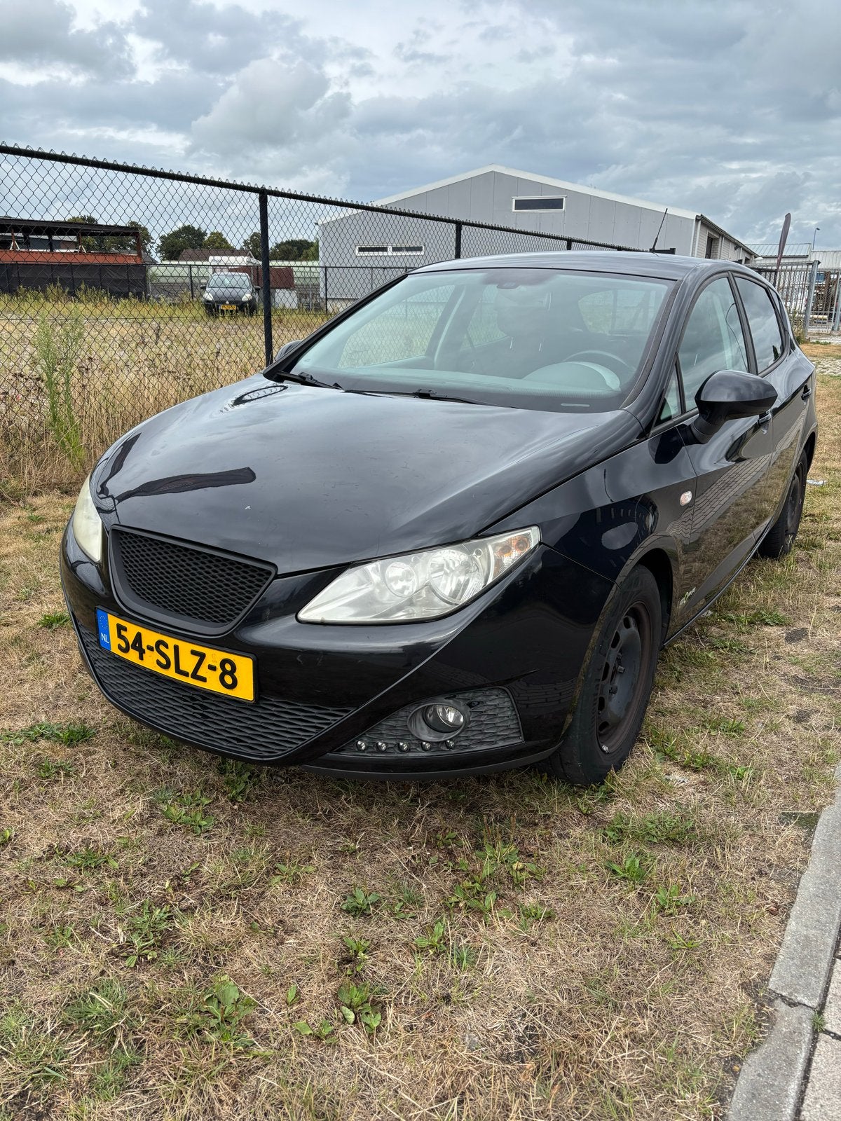 Seat Ibiza 1.2 TDI 55KW Ecomotive 2011 Zwart, Auto's, Seat, Voorwielaandrijving, 74 pk, 1199 cc, 96 €/maand