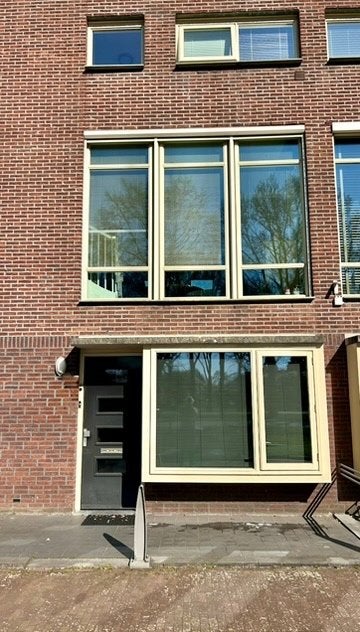 Klein appartement met tuin op begane grond in Ede., Huizen en Kamers, Benedenwoning, Gelderland, Direct bij eigenaar, 32 m²