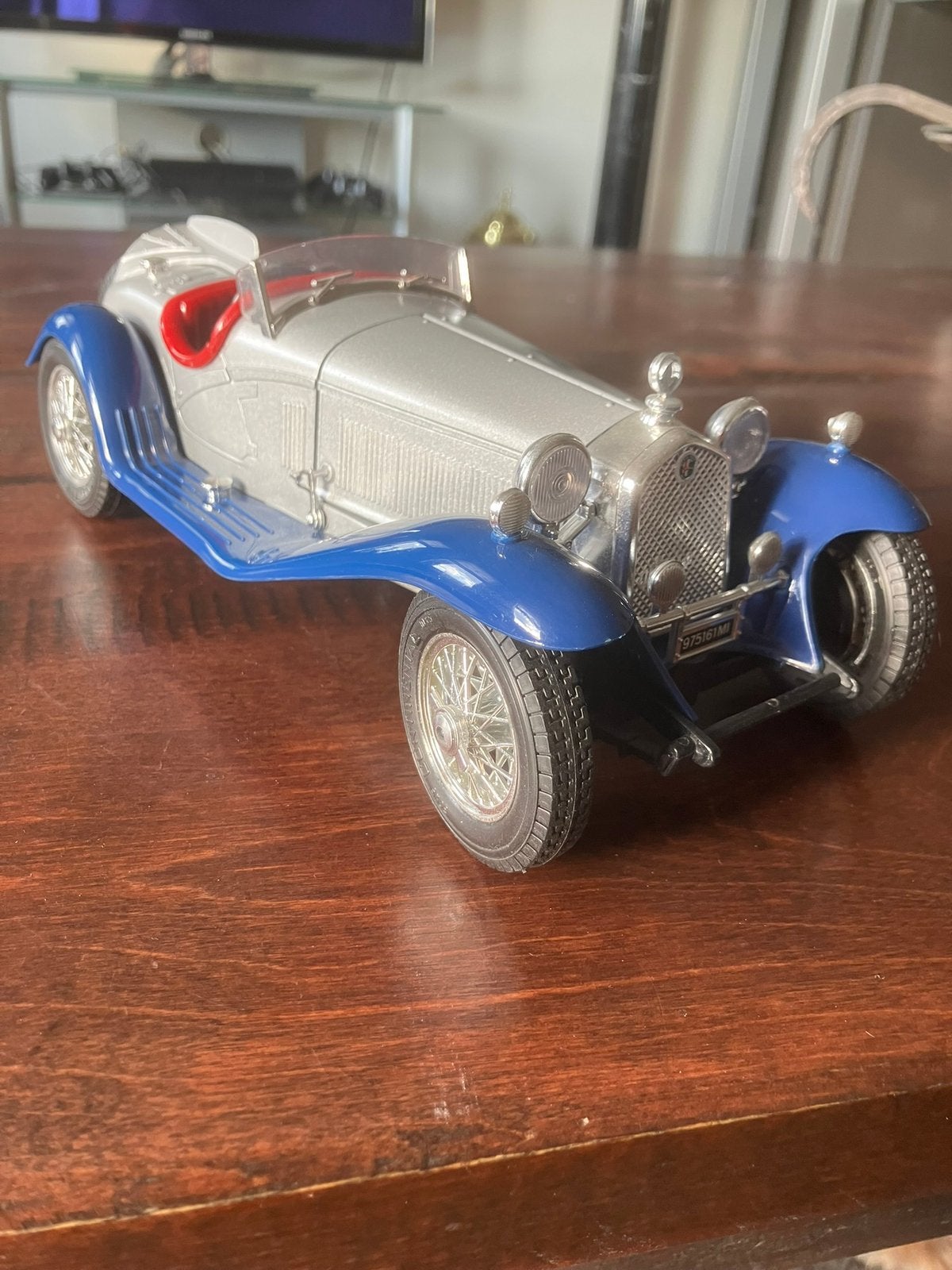Alfa Romeo 2300 Spider (1932) 1:18, Hobby en Vrije tijd, Modelauto's | 1:18, Ophalen of Verzenden, Zo goed als nieuw, Auto, Bburago