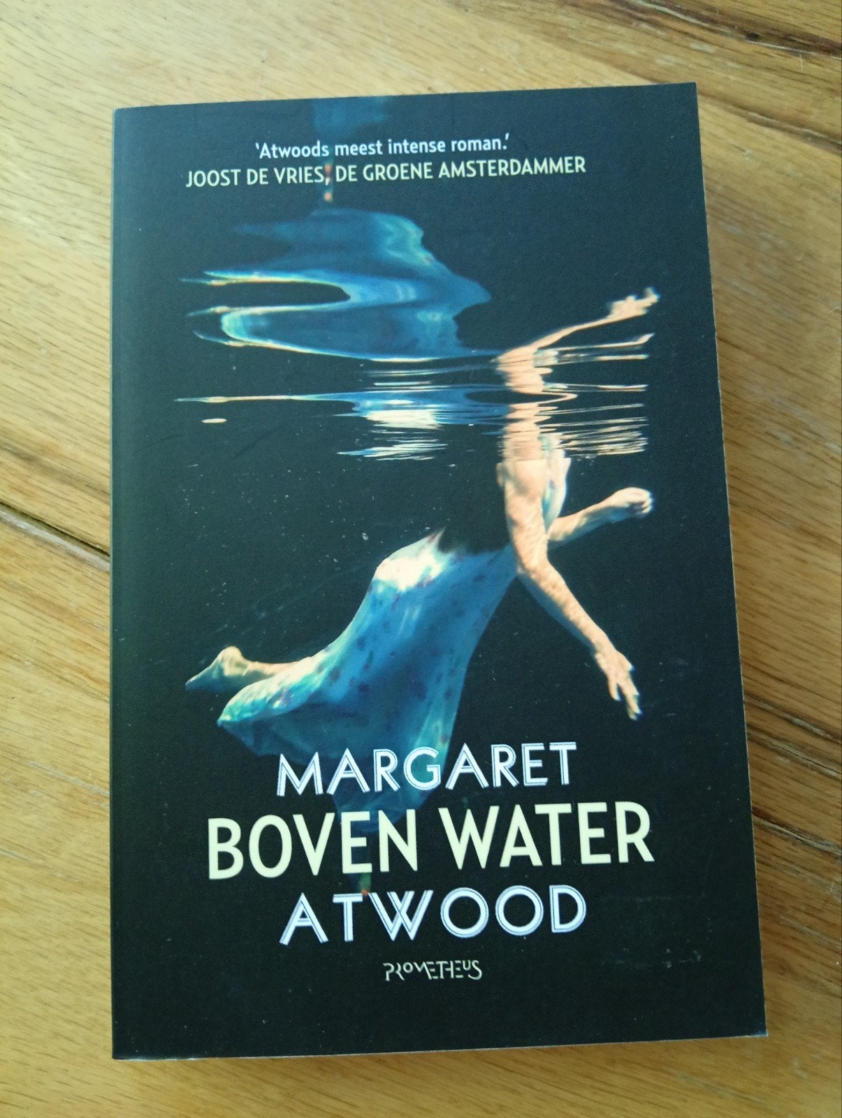 Boven Water - Margaret Atwood (Nederlands), Ophalen of Verzenden, Gelezen, Margaret Atwood, Nederland