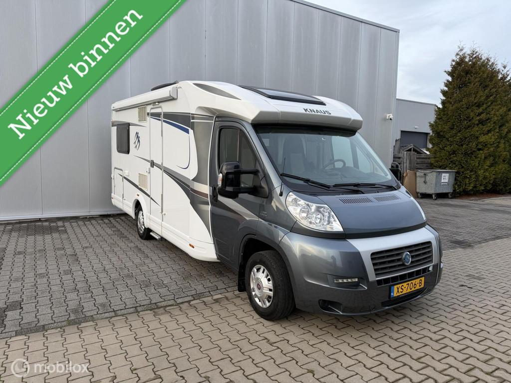 KNAUS 650 MF Frans Bed Zonnepanelen Chassis Fietsenrek, Caravans en Kamperen, Campers, Luifel, 6 tot 7 meter, Bedrijf, 6 tot 7 meter
