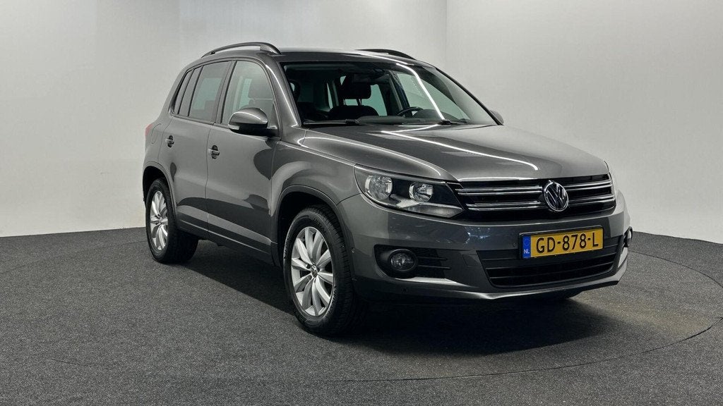 Volkswagen Tiguan 1.4 TSI Sport&Style TREKHAAK ECC CRUISE NA, Auto's, Voorwielaandrijving, Euro 5, Gebruikt, 4 cilinders