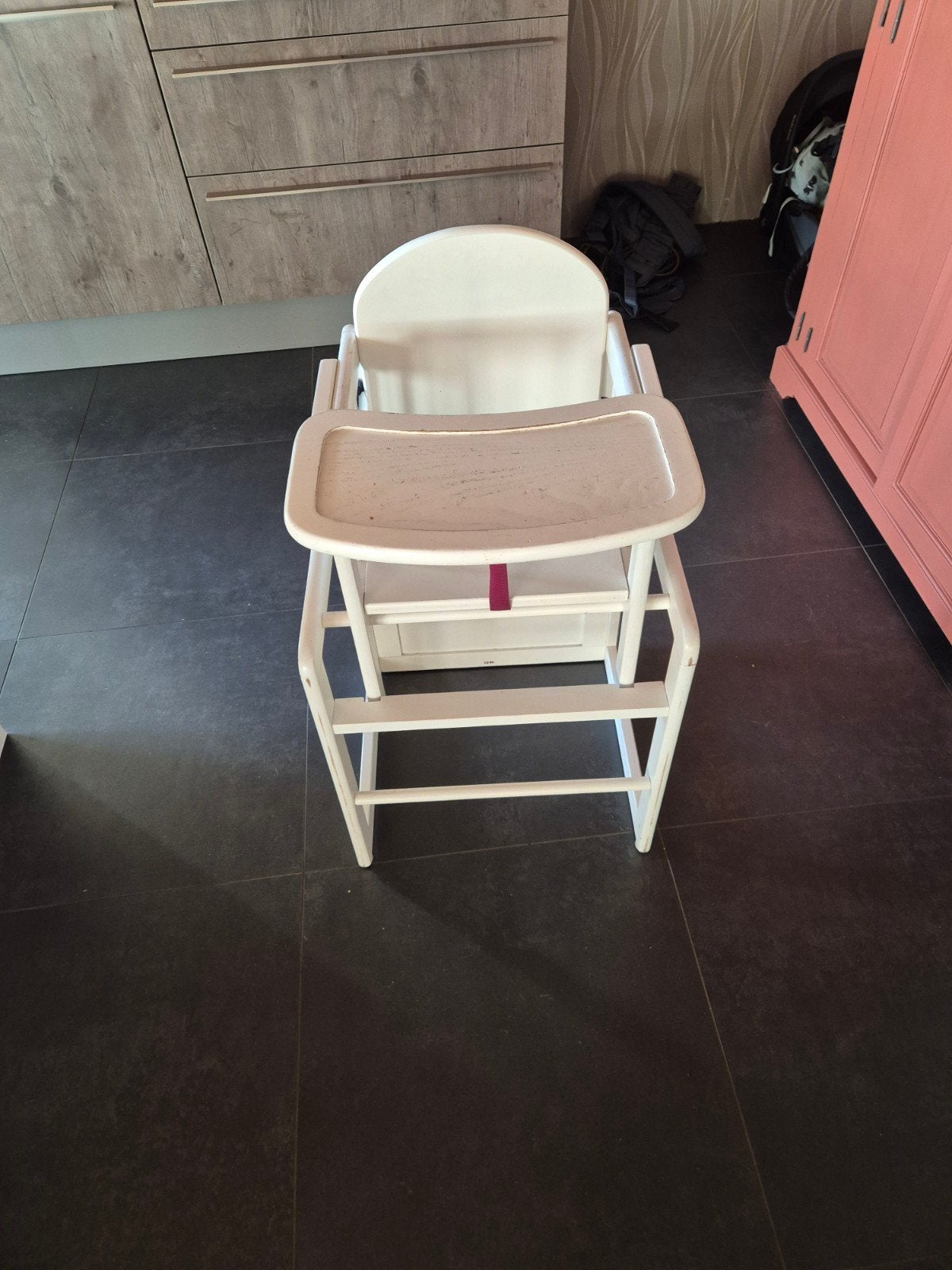 Tiamo kinderstoel, Kinderen en Baby's, Kinderstoelen, Ophalen, Gebruikt, Meegroeistoel, Afneembaar eetblad