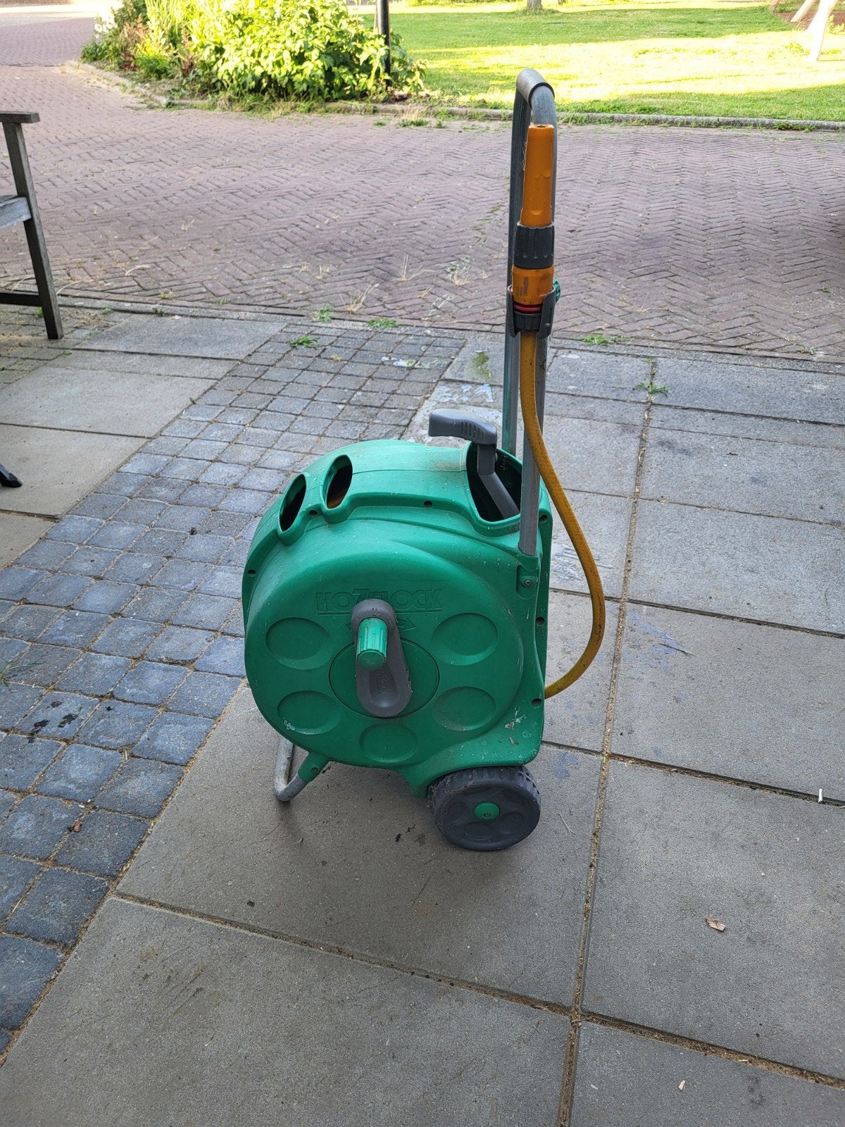 Hozelock Tuinslanghaspel met wielen 30 meter, Ophalen, Gebruikt, Tuinslanghaspel