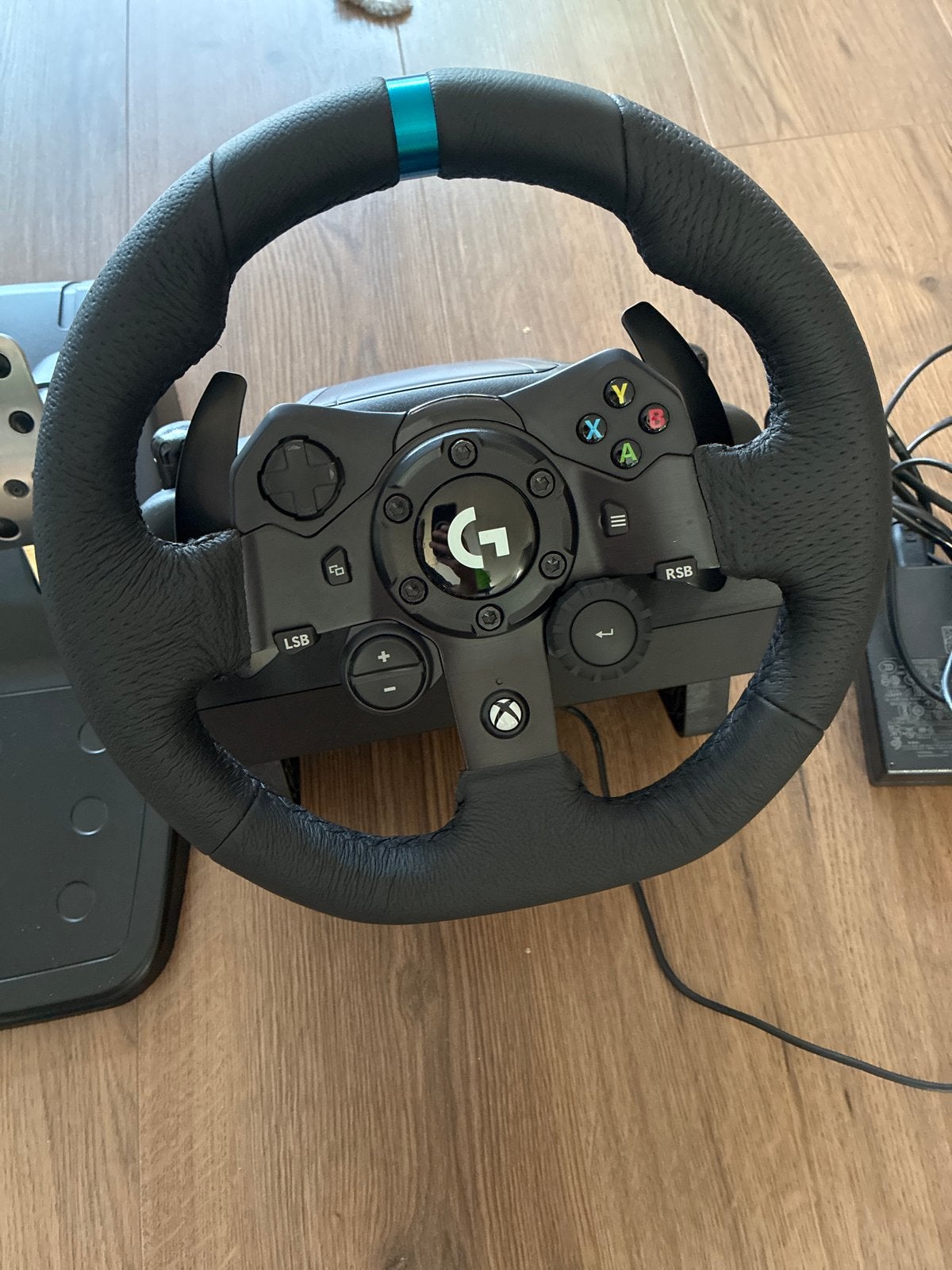 Logitech G923 Racing Stuur met Pedalen voor Xbox en PC, Ophalen, Racestuur, Xbox, Force feedback