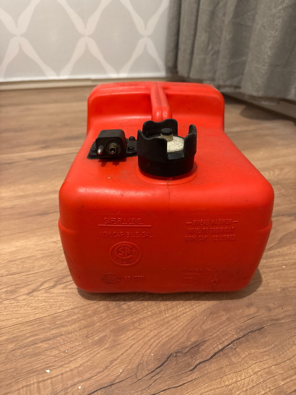 Yamaha externe brandstoftank 12 liter met ontluchting, Ophalen, Gebruikt, Motor en Techniek