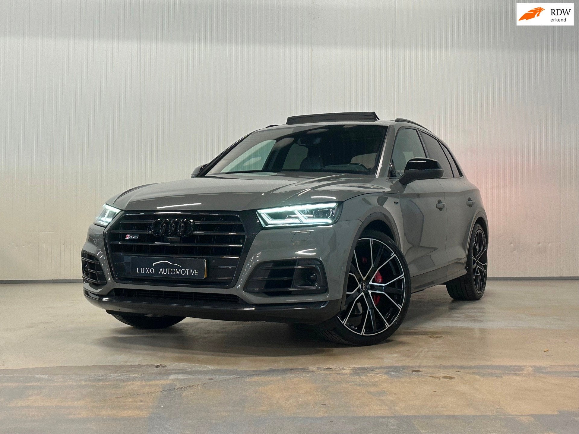 Audi SQ5 3.0 TFSI SQ5 quattro Pro Line Plus | PANO | 360 CAM, Auto's, Automaat, Dealer onderhouden, Gebruikt, Euro 6