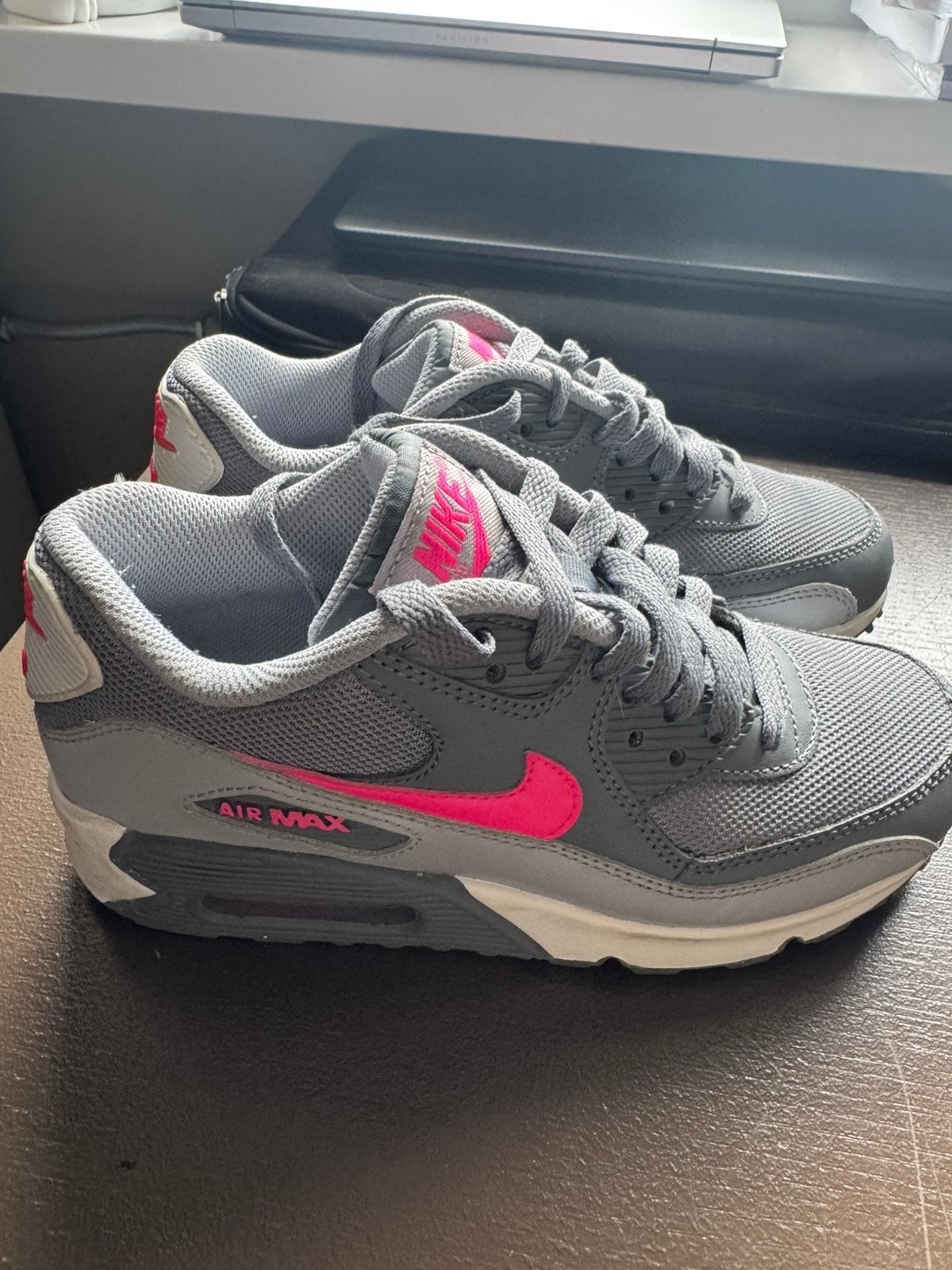 Nike Air Max maat 36, Kleding | Dames, Ophalen, Nieuw, Sneakers of Gympen, Roze