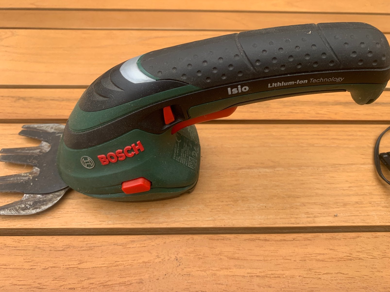 Bosch buxes grasschaar, Tuin en Terras, Ophalen, Zo goed als nieuw, Accu
