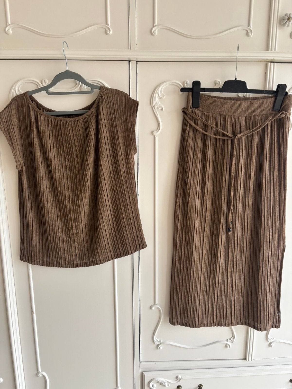 Nieuw bruin shirt en rok Expresso maat S 36, Kleding | Dames, Bruin, Nieuw, Ophalen of Verzenden, Maat 36 (S)