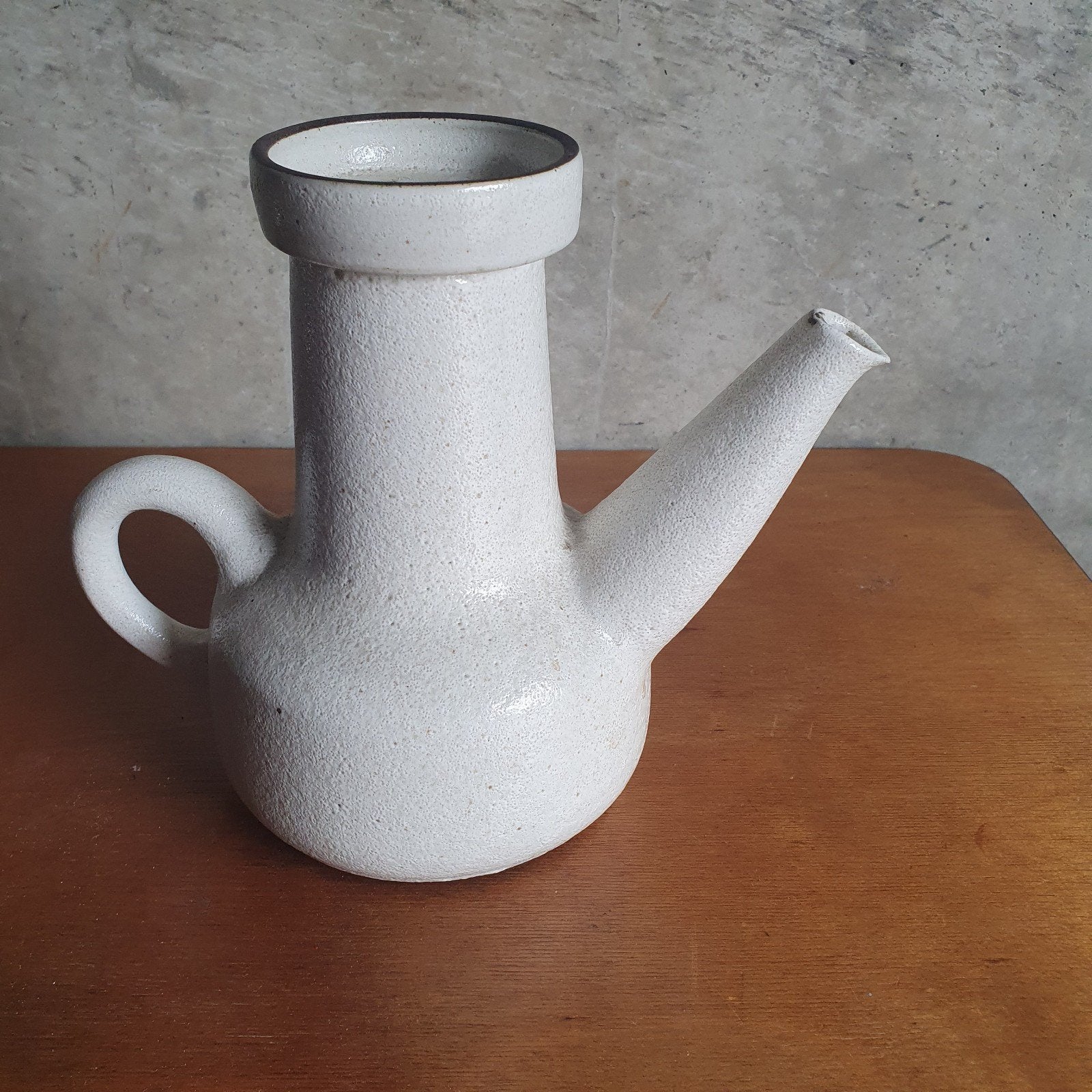 Fraaie midcentury brutalist koffiepot, gemerkt., Ophalen of Verzenden