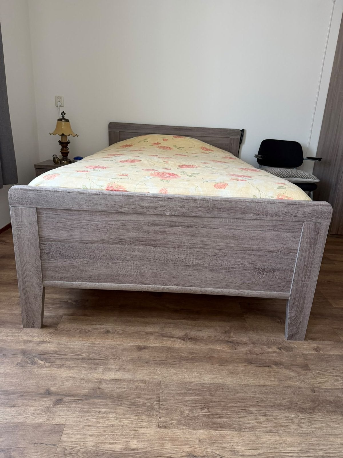 Seniorenbed  zgan electriche bedbodem compleet, Ophalen, Verstelbaar, Eenpersoons, Bruin