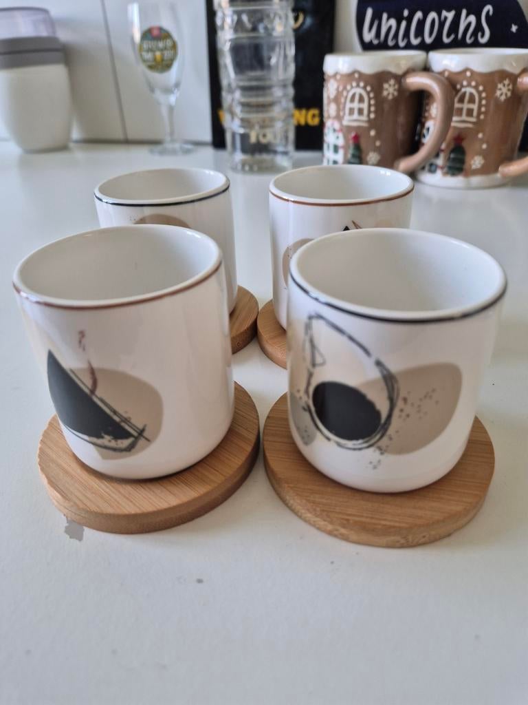 Espresso kopjes , 4 stuks, Huis en Inrichting, Ophalen of Verzenden, Nieuw, Overige stijlen, Kop(pen) en/of Schotel(s)