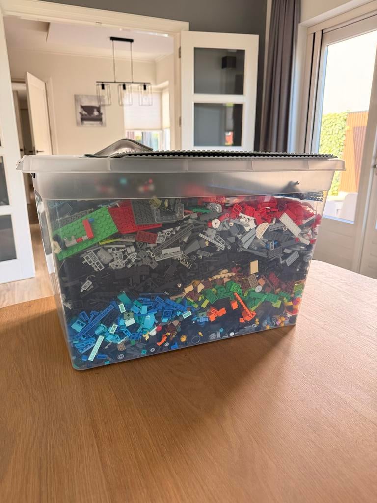 Grote bak Lego met veel verschillende stenen en boekjes, Ophalen, Gebruikt, Lego, Losse stenen