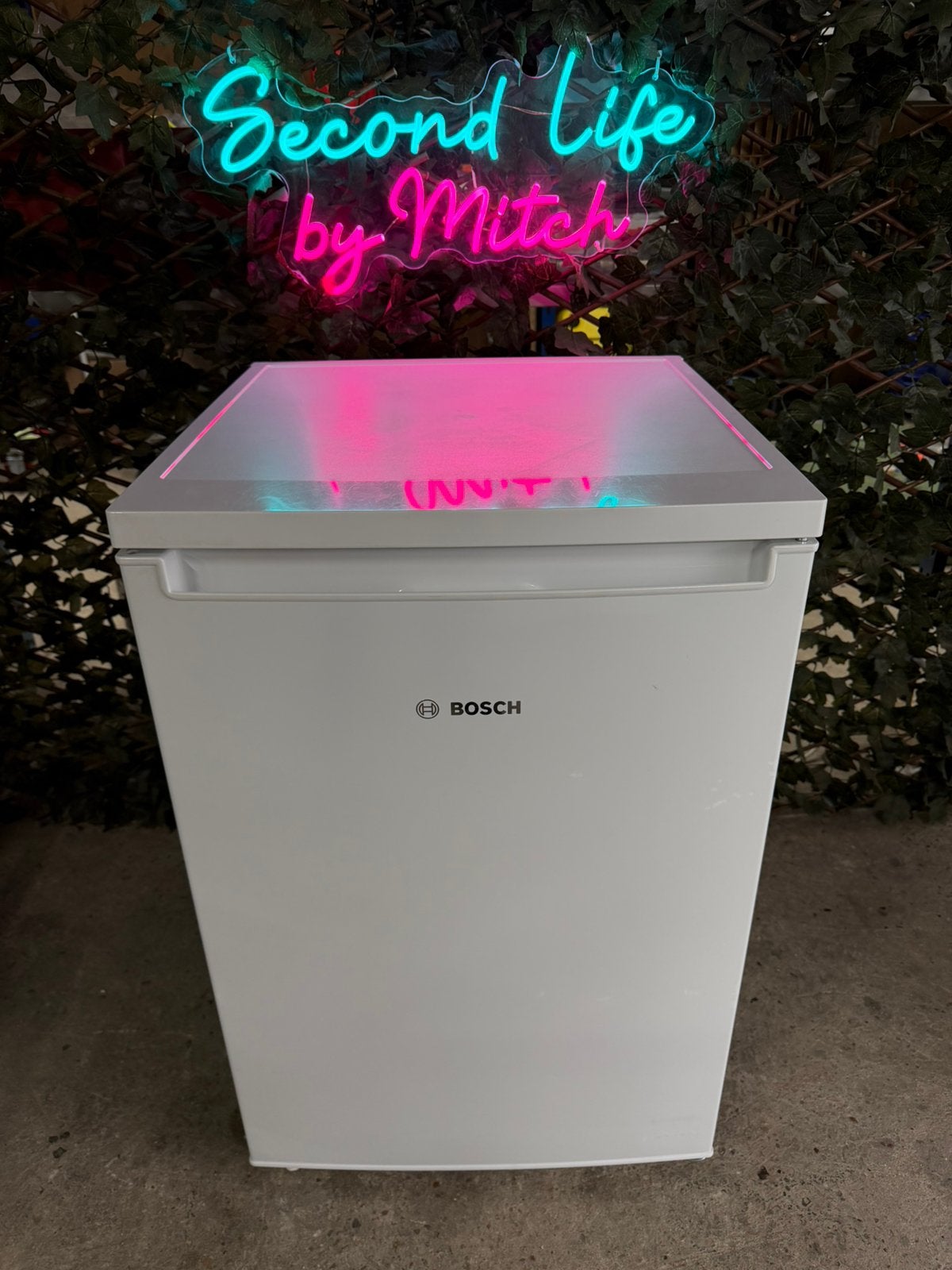Bosch Tafelmodel Koelkast | 134 Liter, Zonder vriesvak, 100 tot 150 liter, Refurbished, Energieklasse A of zuiniger