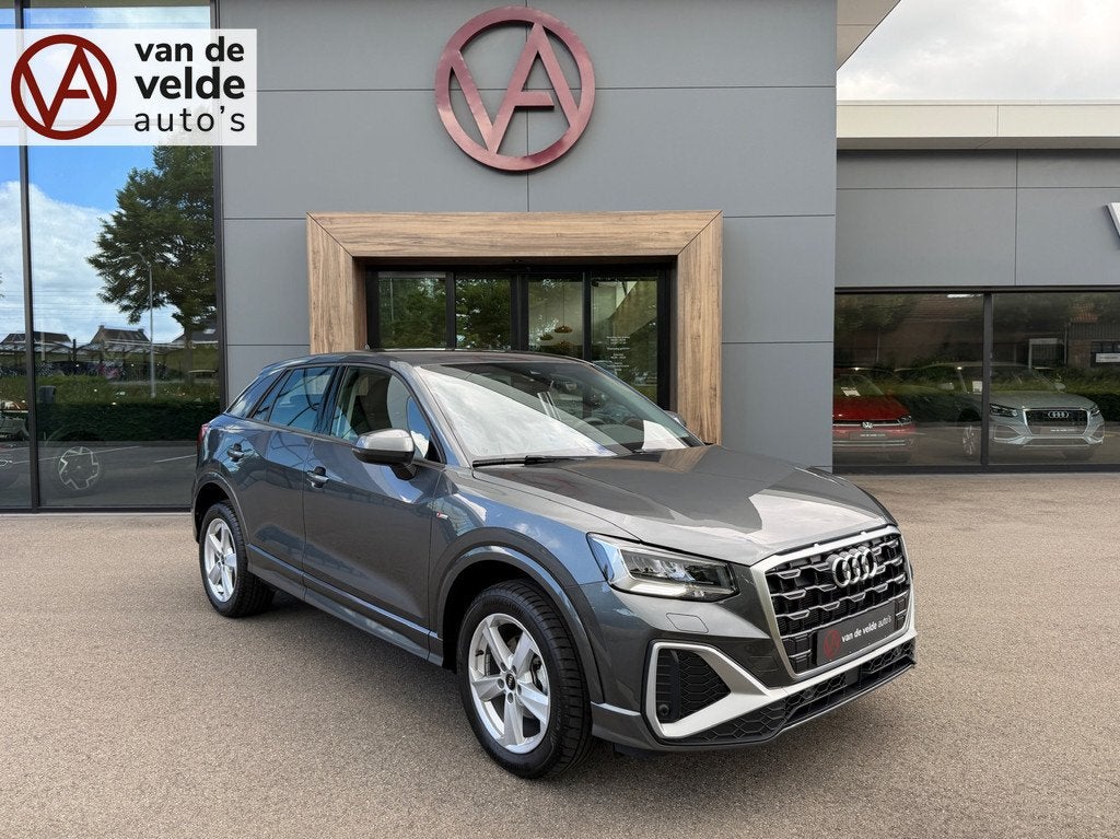 Audi Q2 35 TFSI 150pk S-tronic S-line | Camera | Carplay | A, Auto's, Audi, 12 maanden, Stof, 4 cilinders, Automatische klimaatregeling
