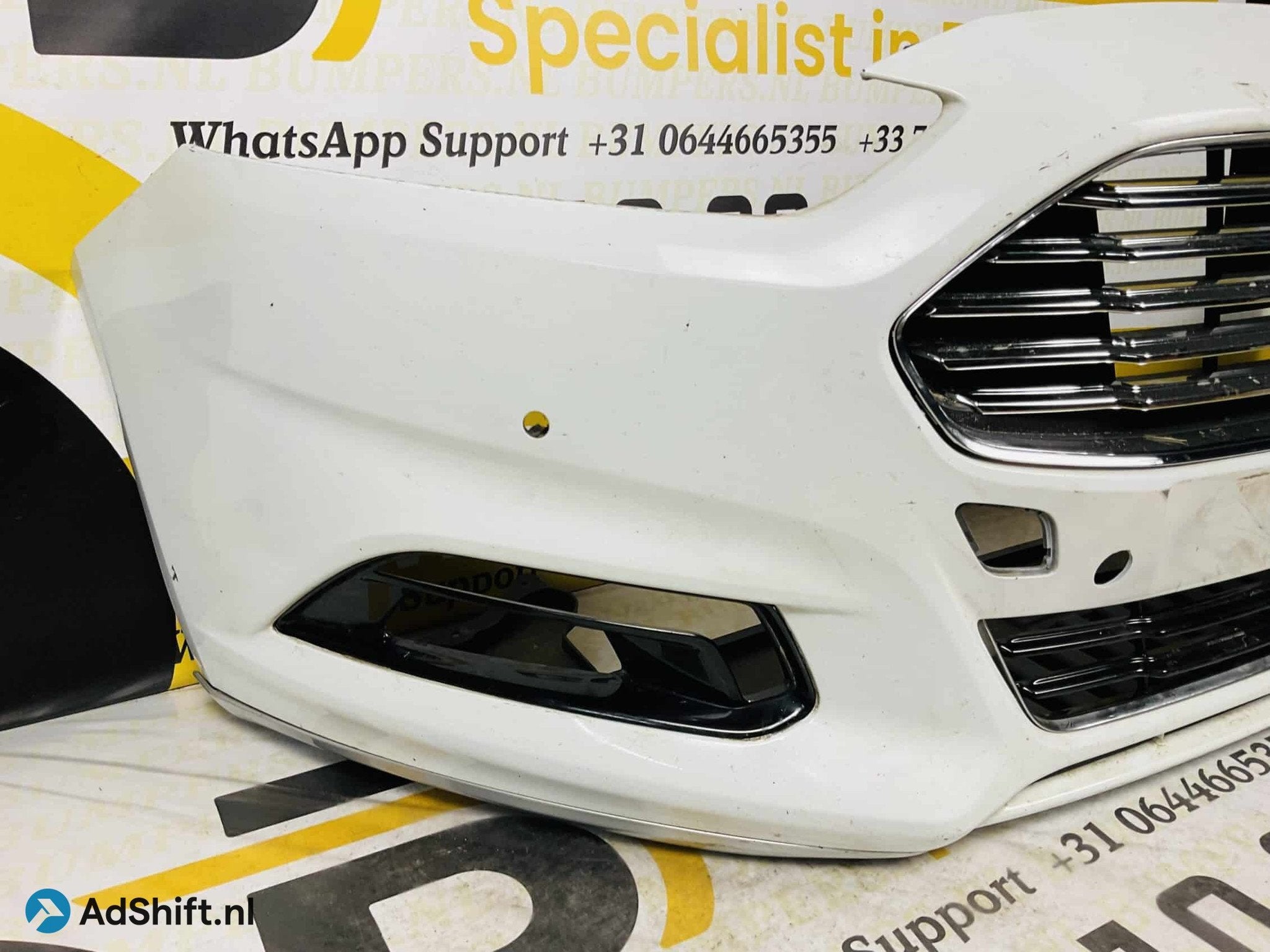 Bumper Ford Mondeo MK5 2013-2017 4xpdc Voorbumper 1-D6-1652, Bumper