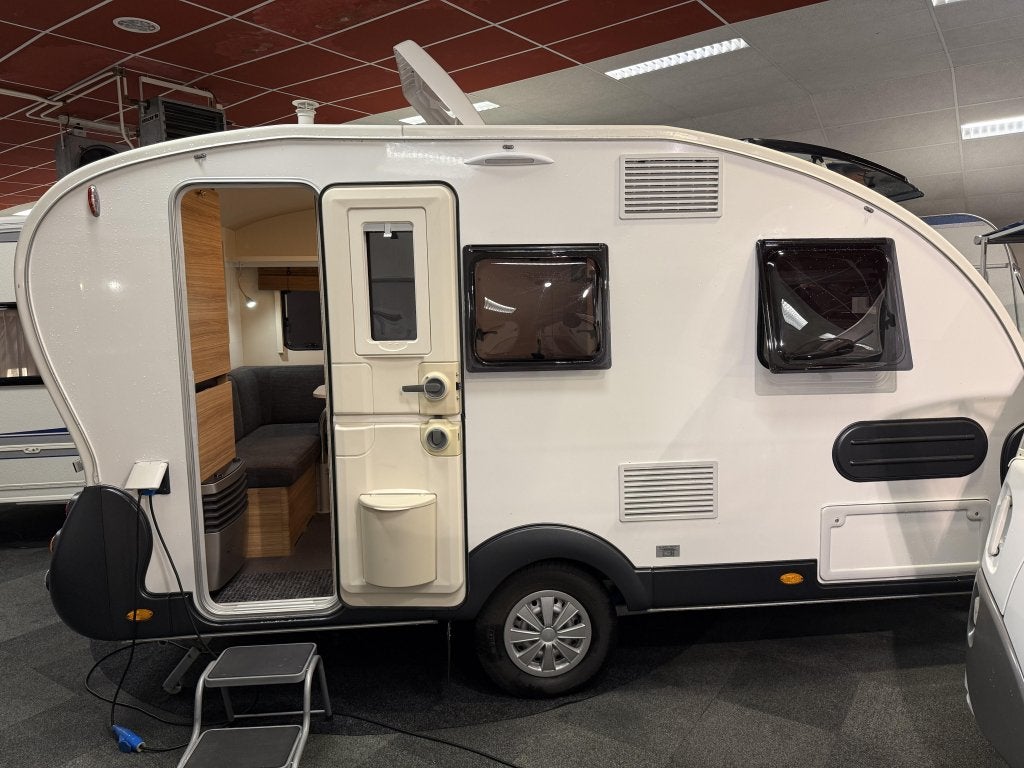 ADRIA ACTION 391 PD VASTBED ZITGROEP HOGE KOELKAST(TOPSTAAT), Overige typen, Bedrijf, 750 - 1000 kg, Adria