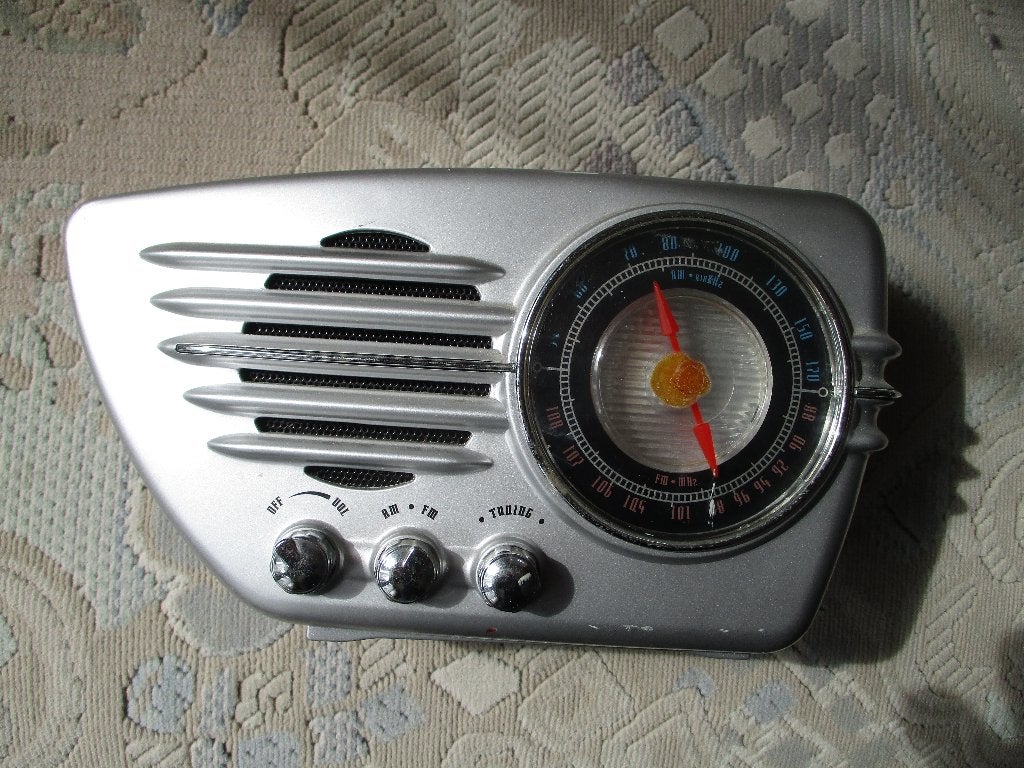 Streamline AM/FM radiootje, Overige stijlen, Ophalen of Verzenden, Zo goed als nieuw, Metaal