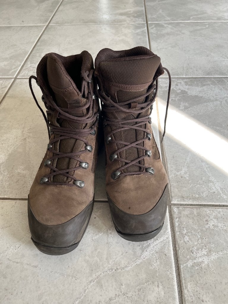 Licht gedragen paar LOWA ELITE EVO N maat 44,5, Verzenden, Gebruikt, Schoenen