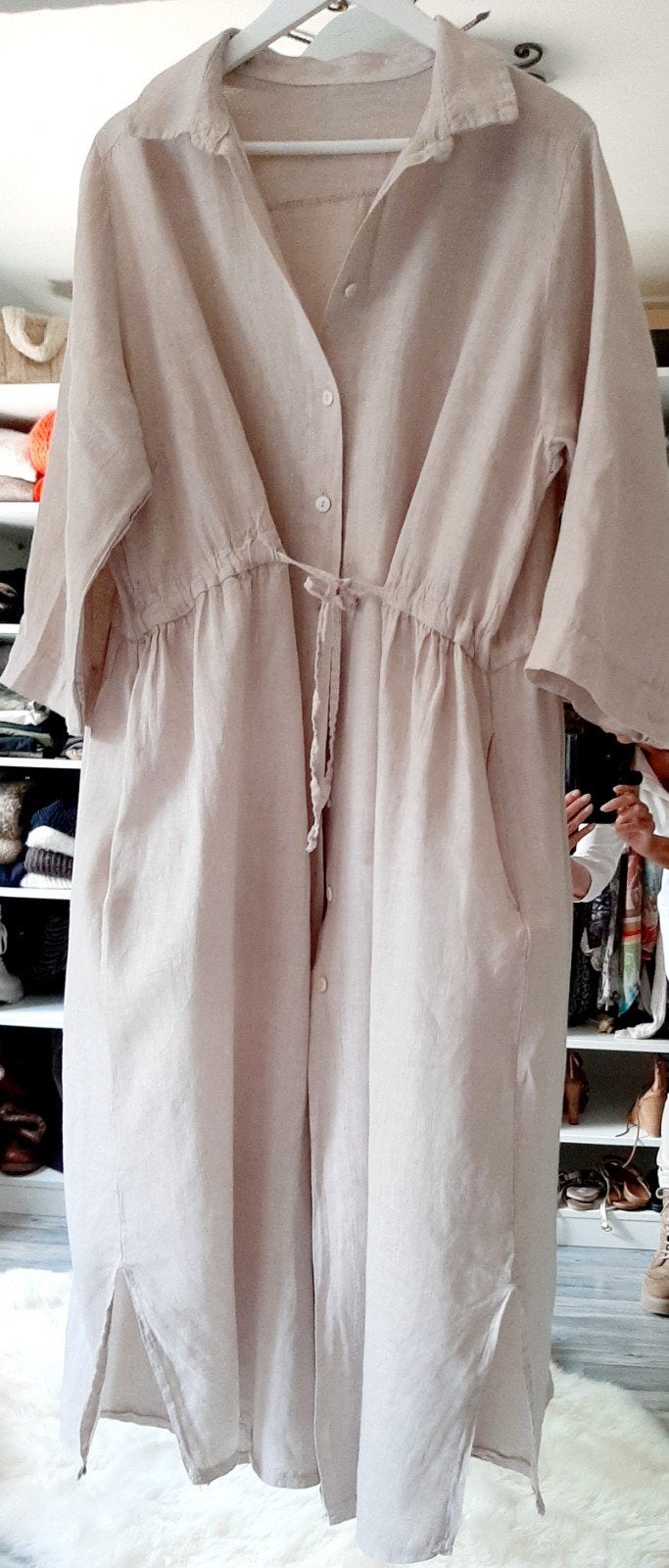 Super mooie lange doorknoop linnen jurk of blouse XL, Ophalen of Verzenden, Zo goed als nieuw, Beige, Onder de knie