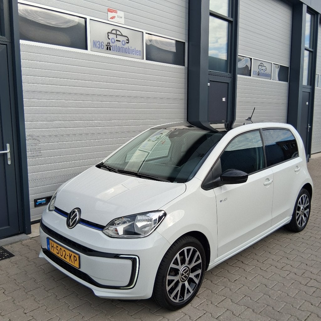 Volkswagen E-Up! STYLE/ ALLE OPTIES/ INCL. BTW/Cruise C/DEAL, Stof, 49 min, Te koop, Hatchback