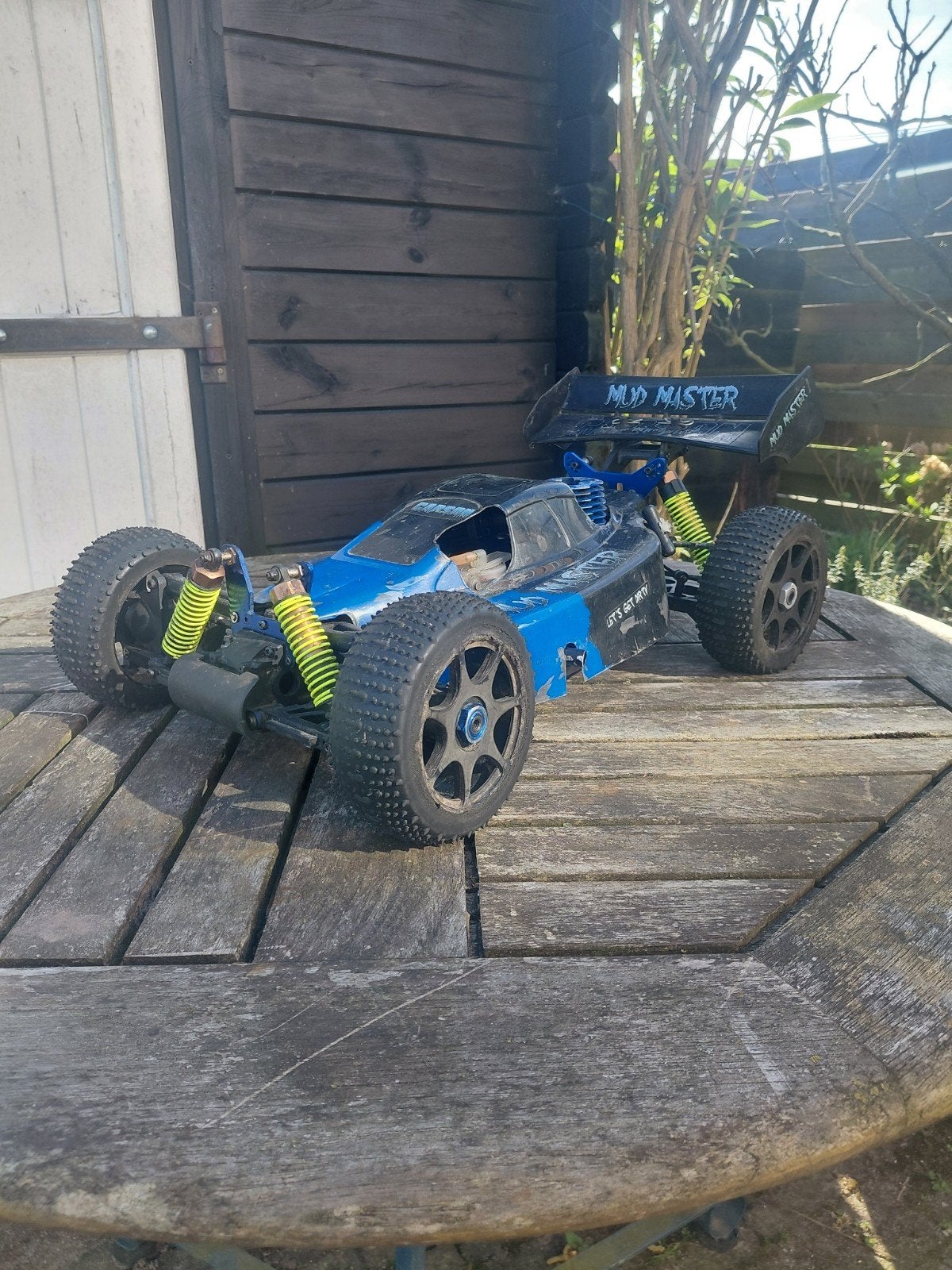 3,5cc carson mudmaster nitro auto, Hobby en Vrije tijd, Modelbouw | Radiografisch | Auto's, Ophalen, Auto offroad, Zo goed als nieuw