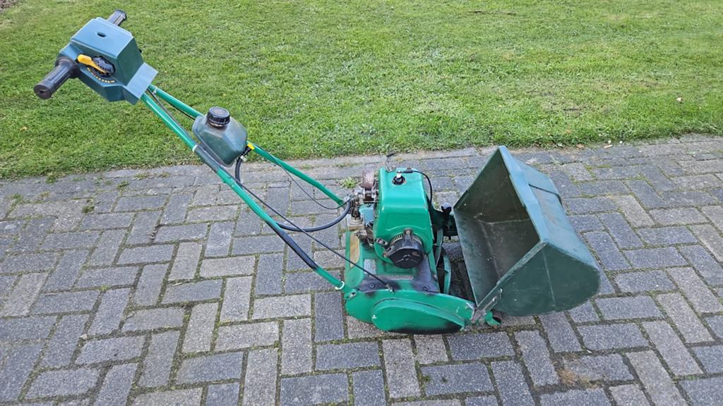 Atco motormaaier en reservemotor voor 95 euro, Tuin en Terras, Grasmaaiers, Kooimesmaaier, Ophalen