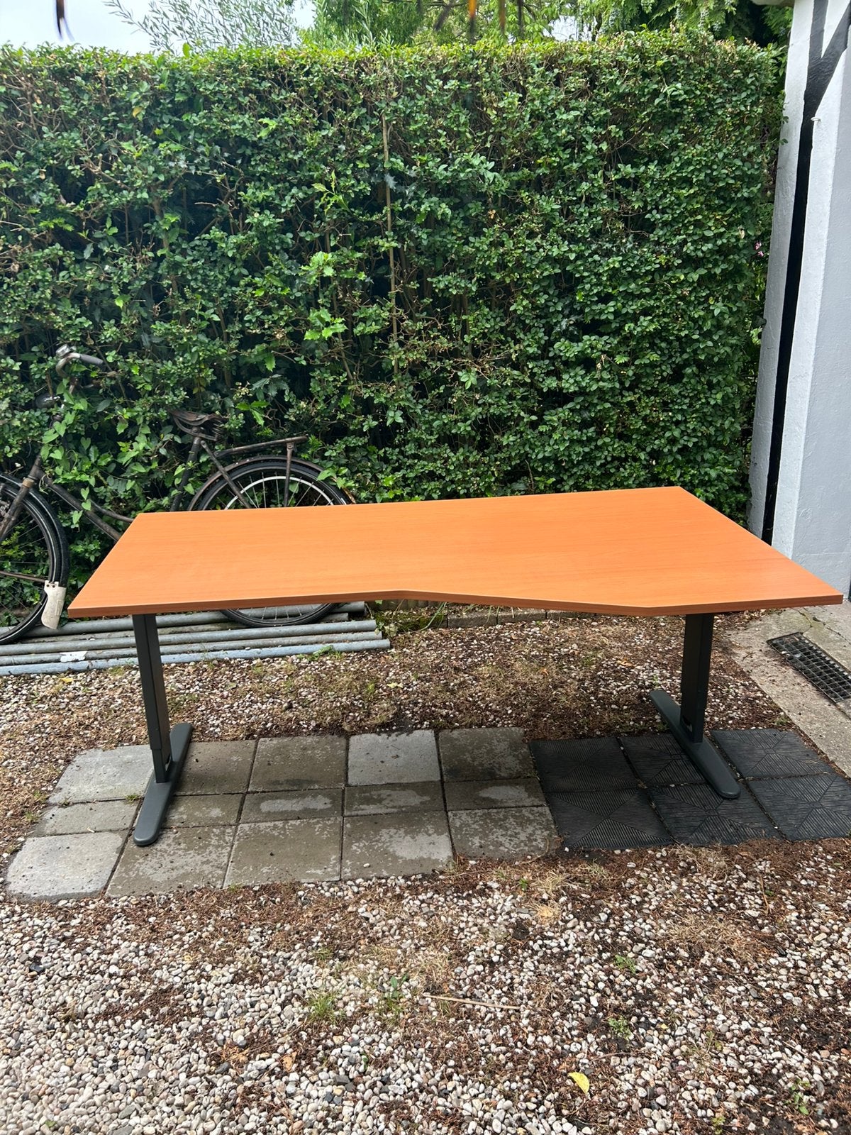 In hoogte verstelbaar BUREAU, Ophalen, Overige typen, 180 cm, 100 cm