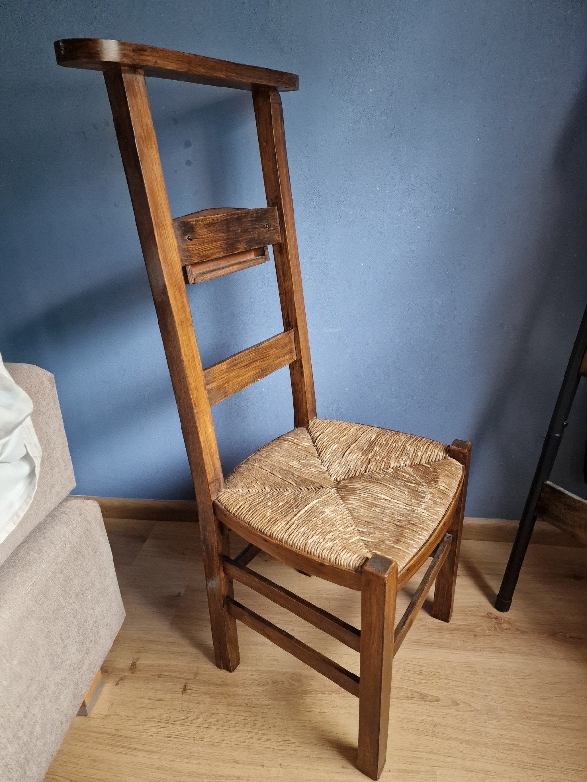 Vintage houten stoel met rieten zitting, Ophalen