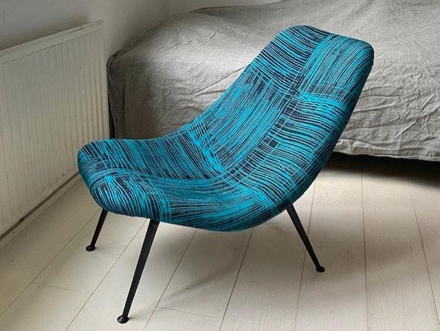 Artifort fauteuil, Ophalen