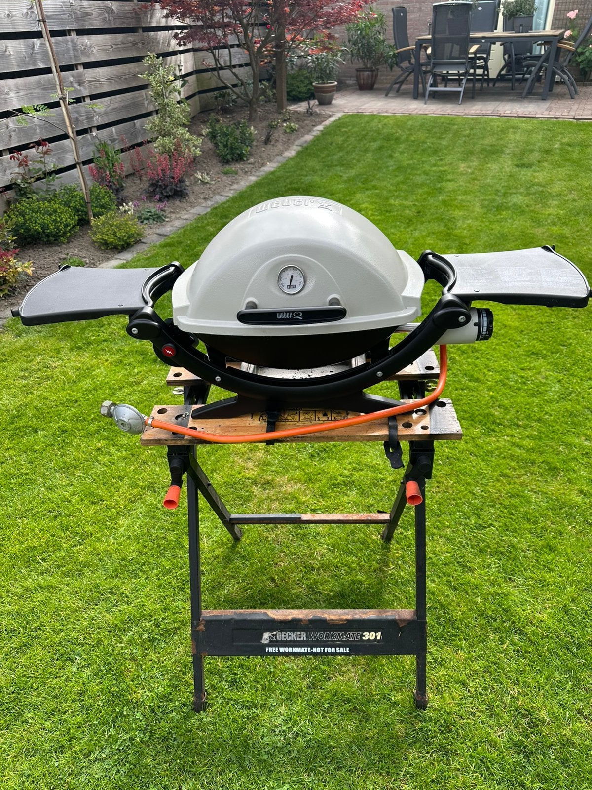 Weber q 120 gasbarbeque, Ophalen, Zo goed als nieuw