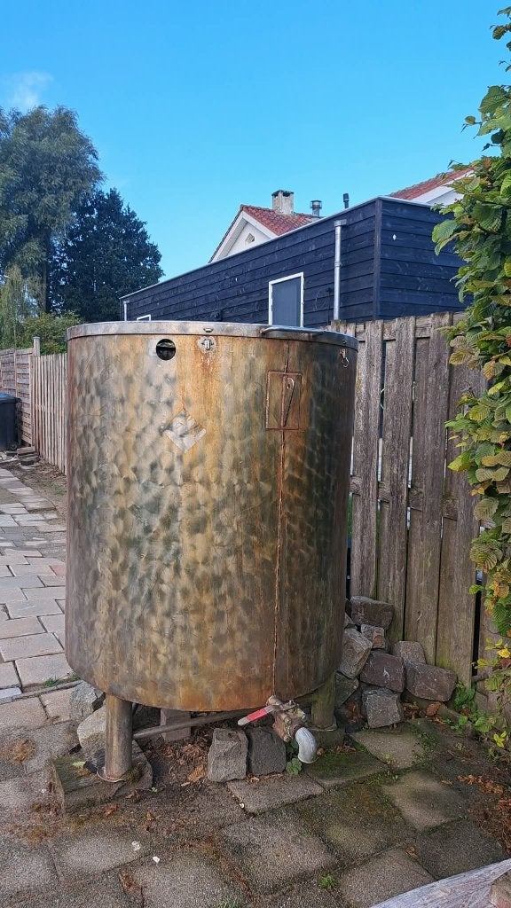 Robuust RVS regenvat / watertank – ca. 1.100 liter, Ophalen, Gebruikt, Met kraantje, 150 liter of meer