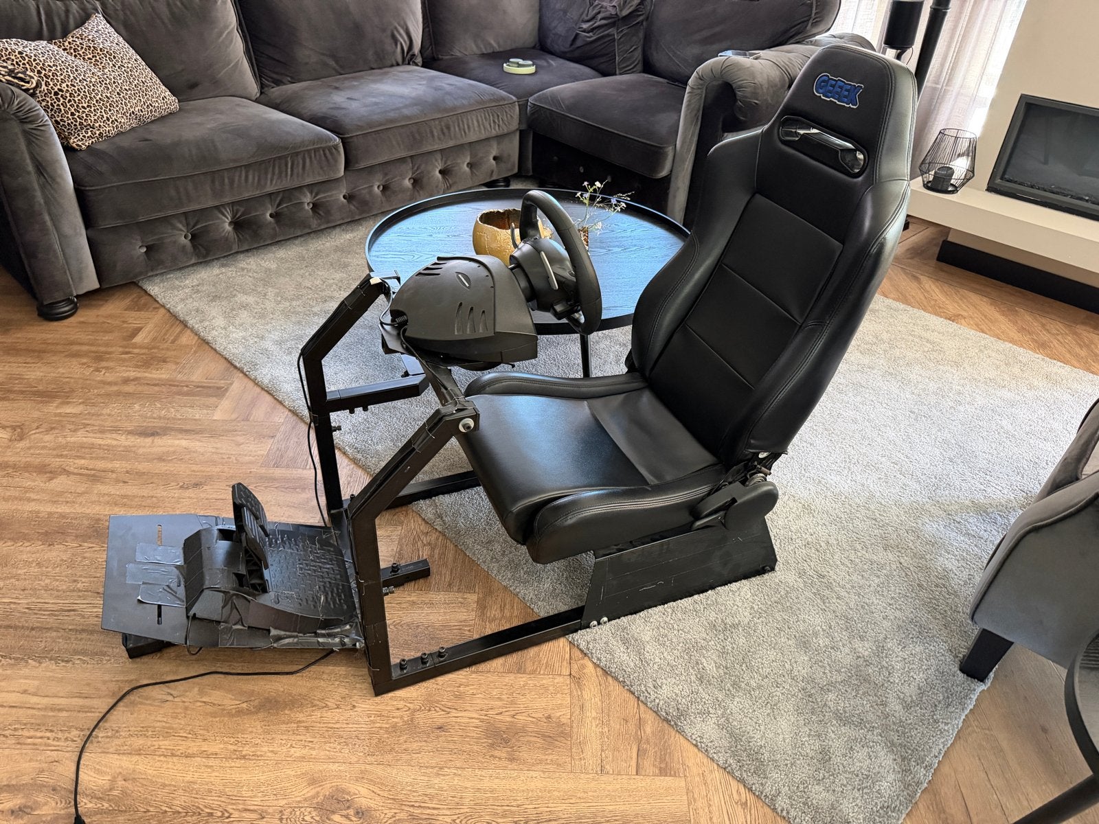 Gamestoel met Thrustmaster T80 Ferrari 488 GTB stuur, Ophalen, Gebruikt