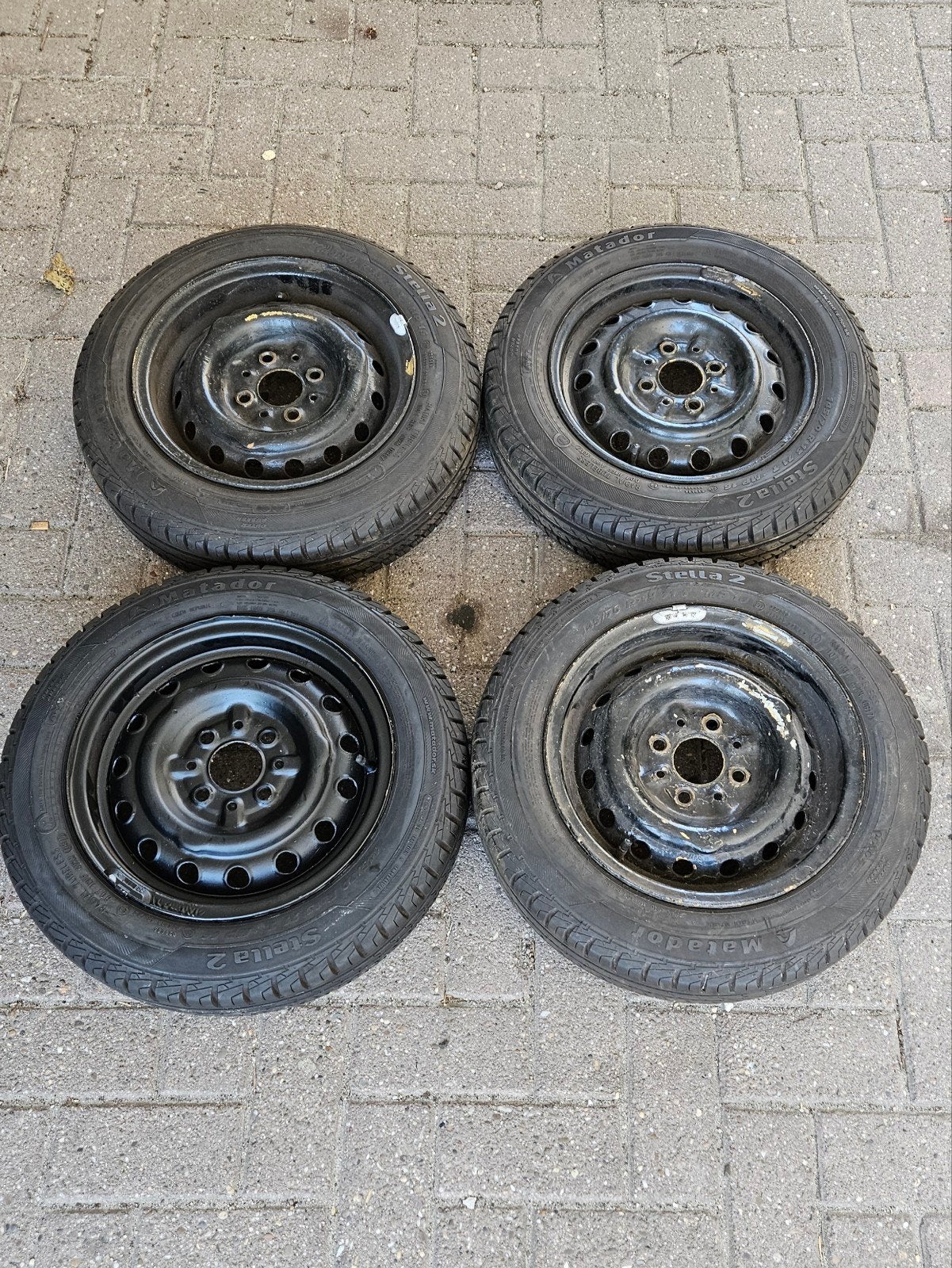set stalen velgen met band, Auto diversen, Ophalen