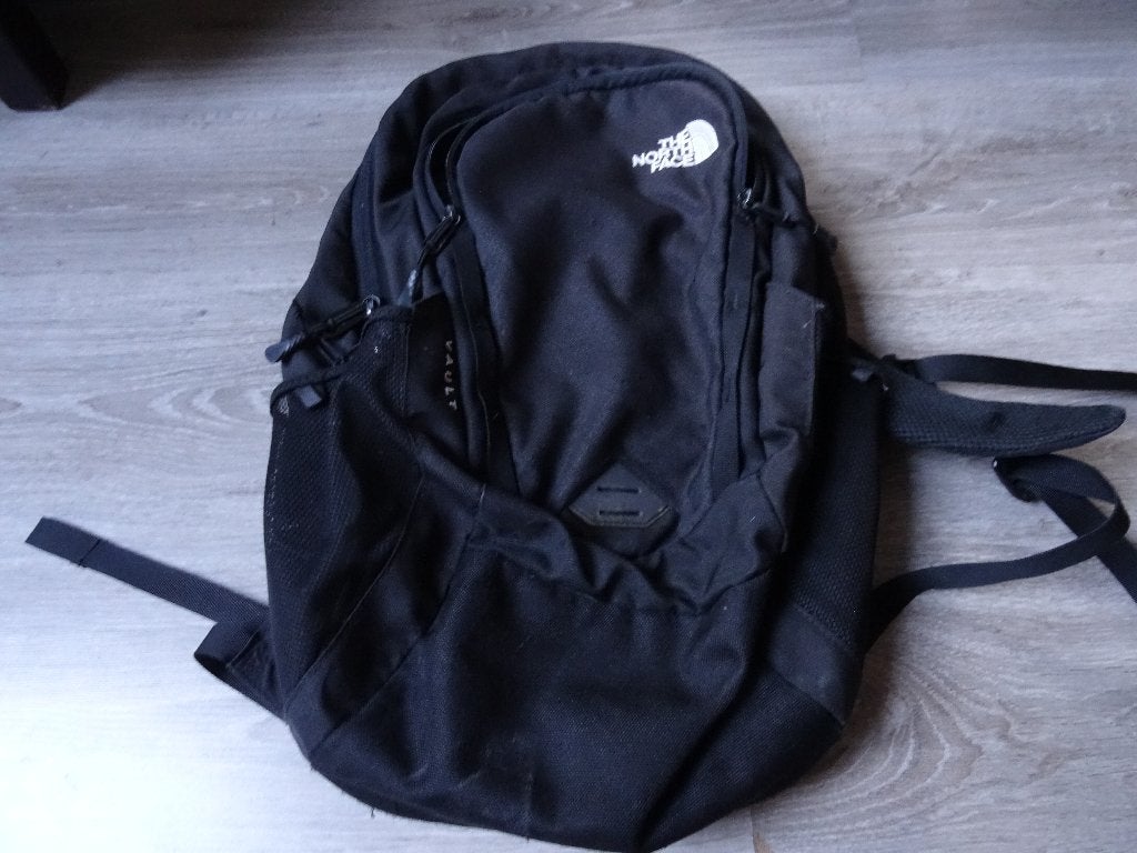 Zwarte The North Face Vaultrugzak, Ophalen, Gebruikt, Overige merken, 30 tot 45 cm
