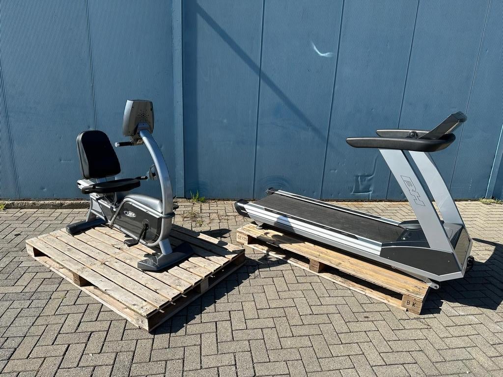 Professionele loopband en fiets  € 775,-, Sport en Fitness, Fitnessmaterialen, Gebruikt, Overige typen, Benen, Ophalen