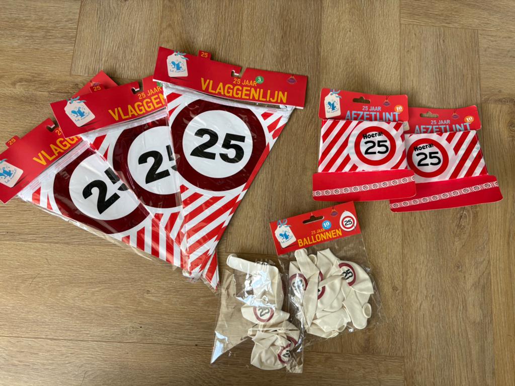 25 Jaar Feestpakket – Decoratie Set, Ophalen of Verzenden, Zo goed als nieuw, Versiering, Verjaardag