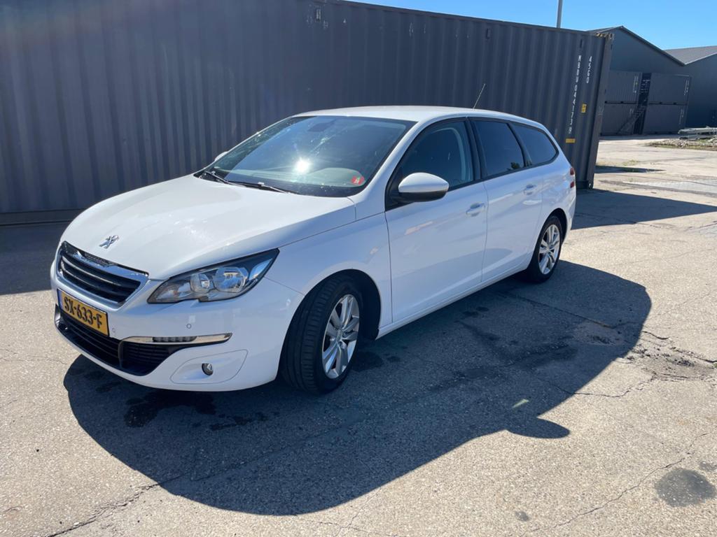 Peugeot 308 1.2 E-thp 81KW/110PK SW 2015 Wit, 1199 cc, 1165 kg, Wit, 3 cilinders