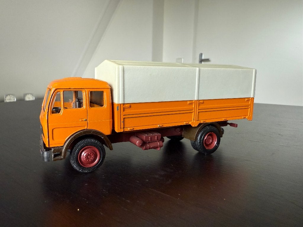 NZG Modelle No 146, Ophalen of Verzenden, Zo goed als nieuw, Hijskraan, Tractor of Landbouw, NZG