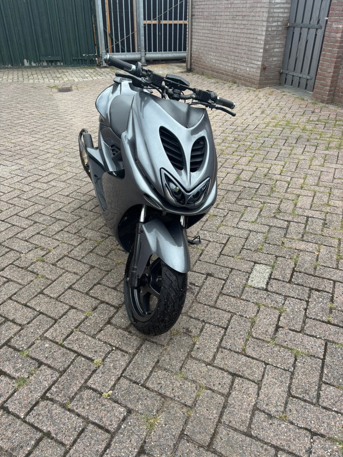 Aerox 70cc, Fietsen en Brommers, Scooters | Yamaha, Aerox, Maximaal 45 km/u, 70 cc, Ophalen of Verzenden