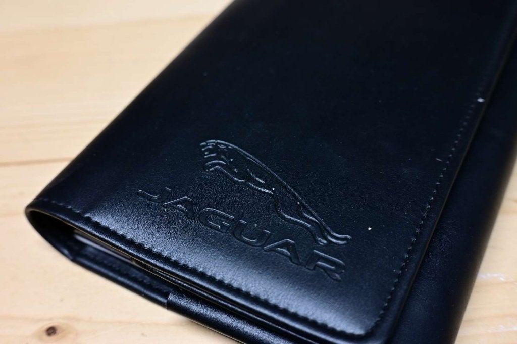 Originele Jaguar XF handleiding in lederen map., Ophalen of Verzenden